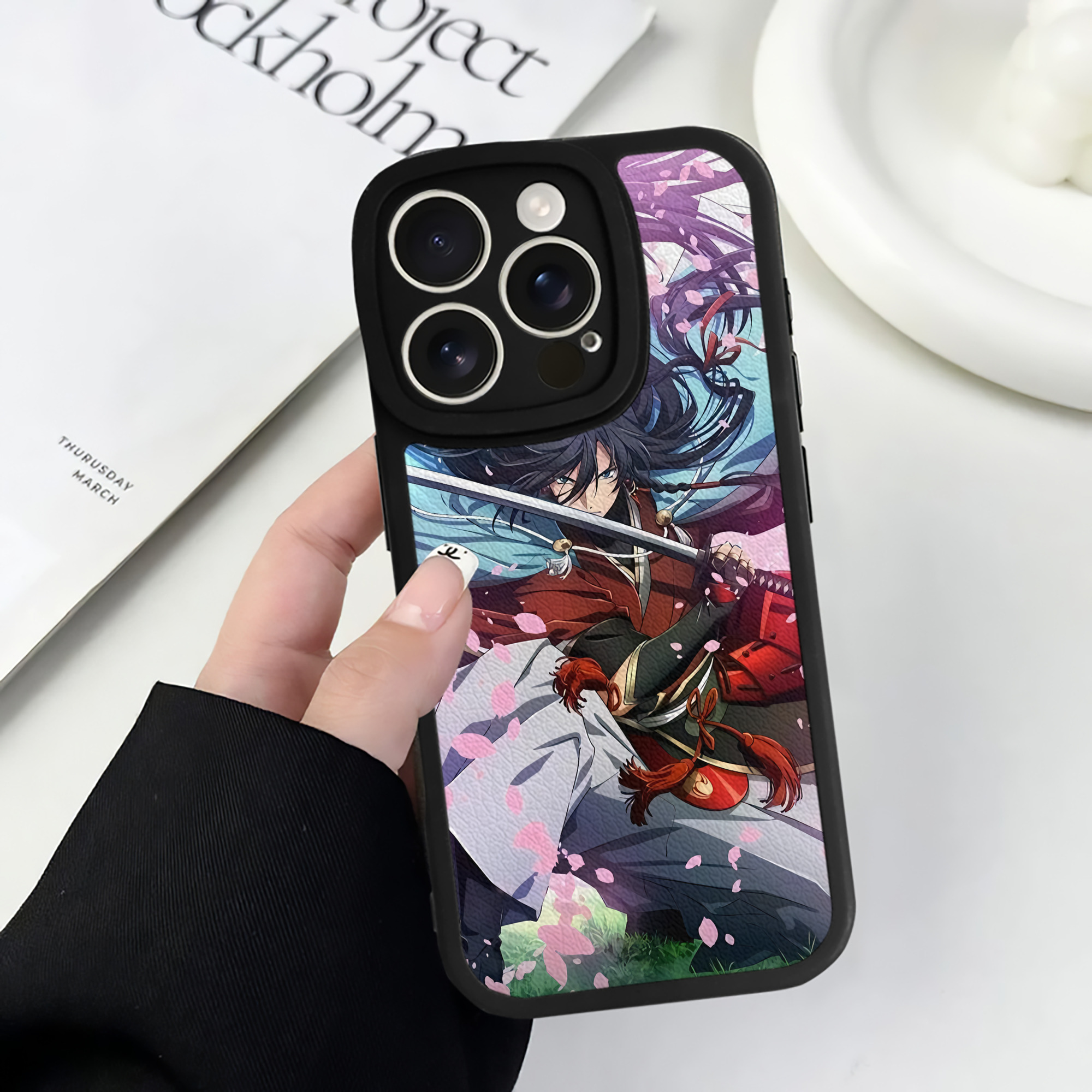 （画像用） 刀剣乱舞 Touken Ranbu 【iPhone 16シリーズ対応】シリコンスマホケース（レザー調） 材質：シリコン